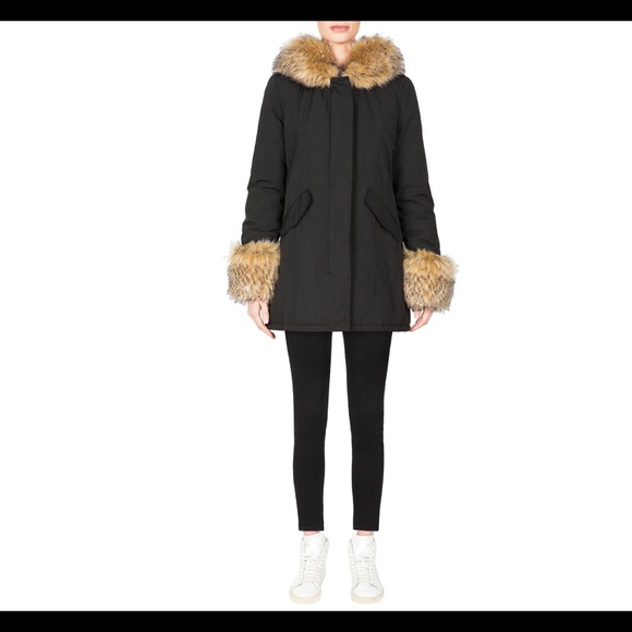 Apparis faux fur coat- Black size L- brand new - Picture 2 of 8